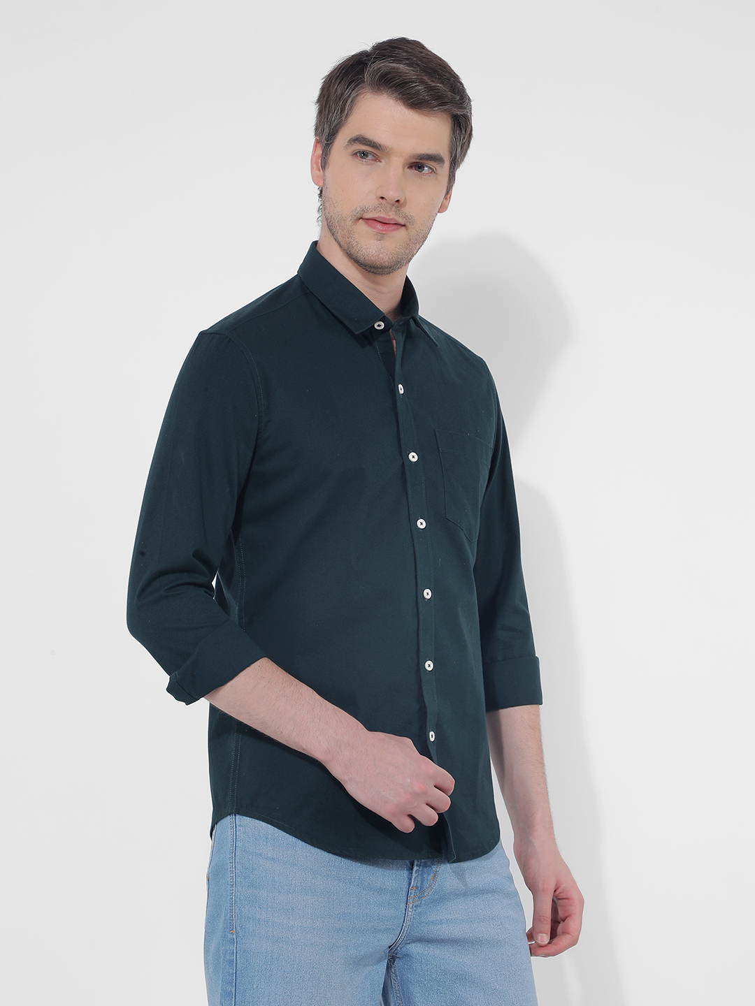 Numero Uno Men Solid Green Shirt
